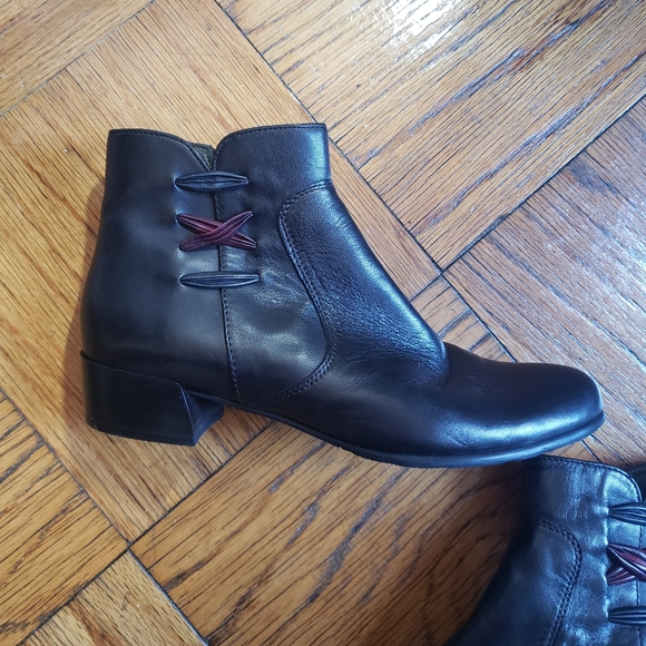 Canal Grande leather ankle boots- size euro 39 /us 7.5 - Picture 11 of 13
